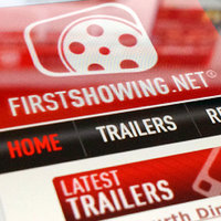 FirstShowing.net logo