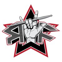 Rockstar Famous logo
